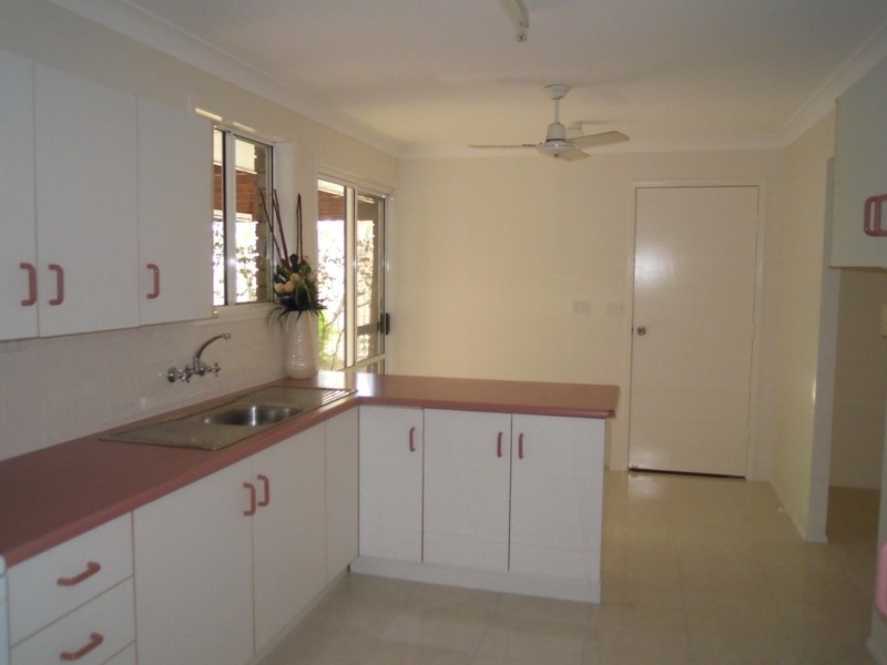 65 Old Capricorn Highway, Gracemere QLD 4702