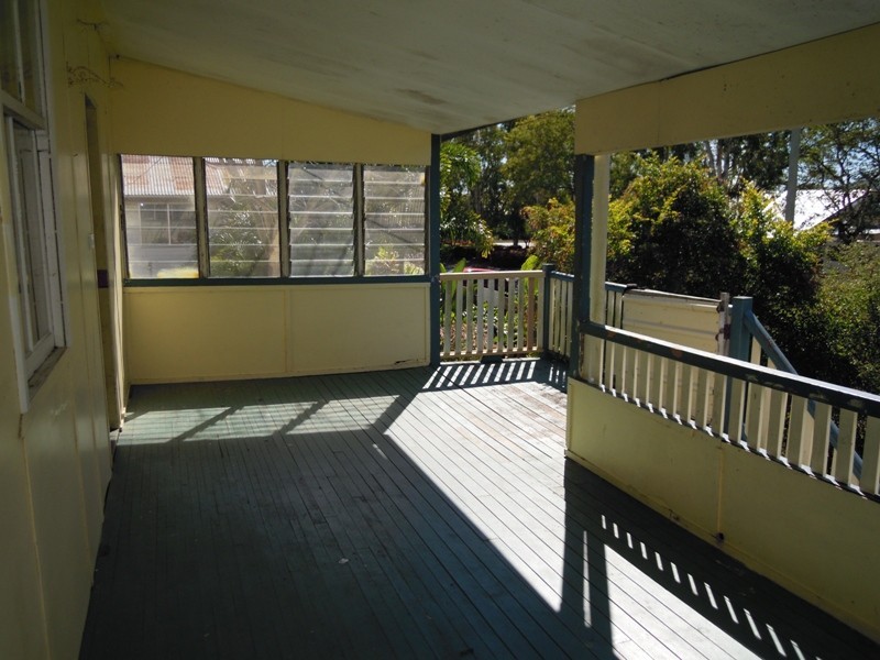 300 Kent Street, Depot Hill QLD 4700