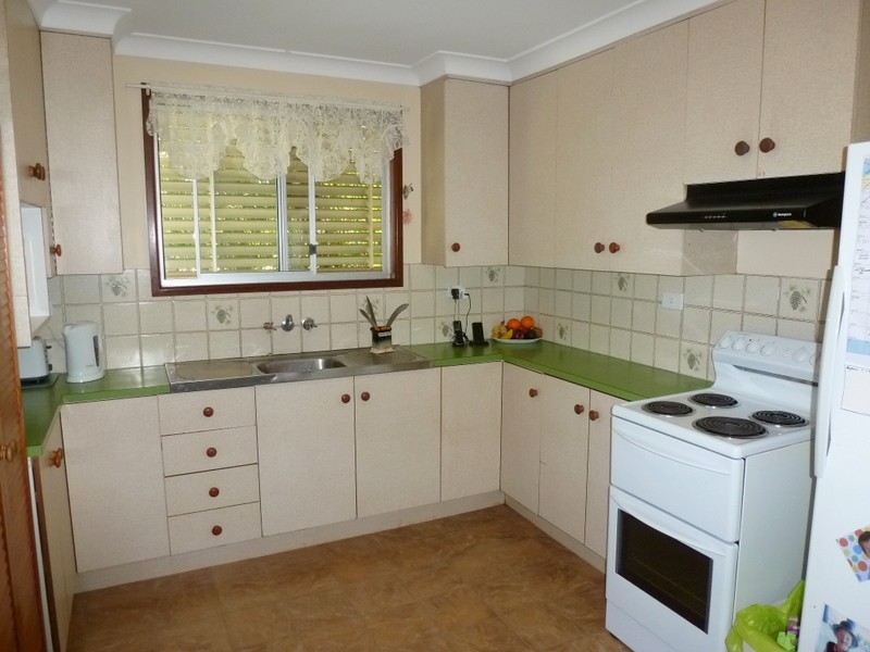 17 ORR AVENUE, Kawana QLD 4701