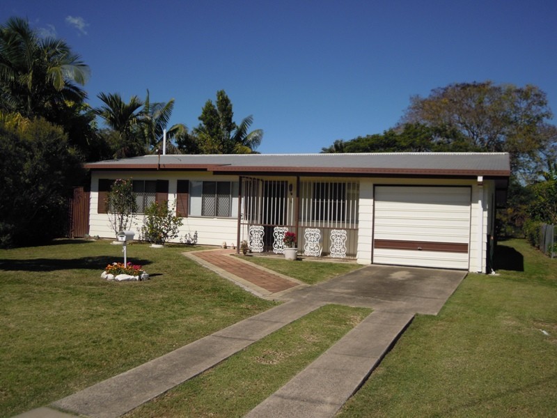 6 Snelling Street, Park Avenue QLD 4701