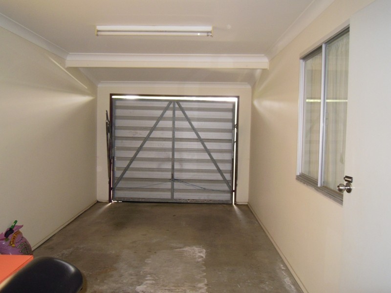 6 Snelling Street, Park Avenue QLD 4701