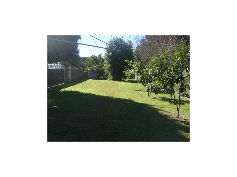 43 Dee Street, Mount Morgan QLD 4714