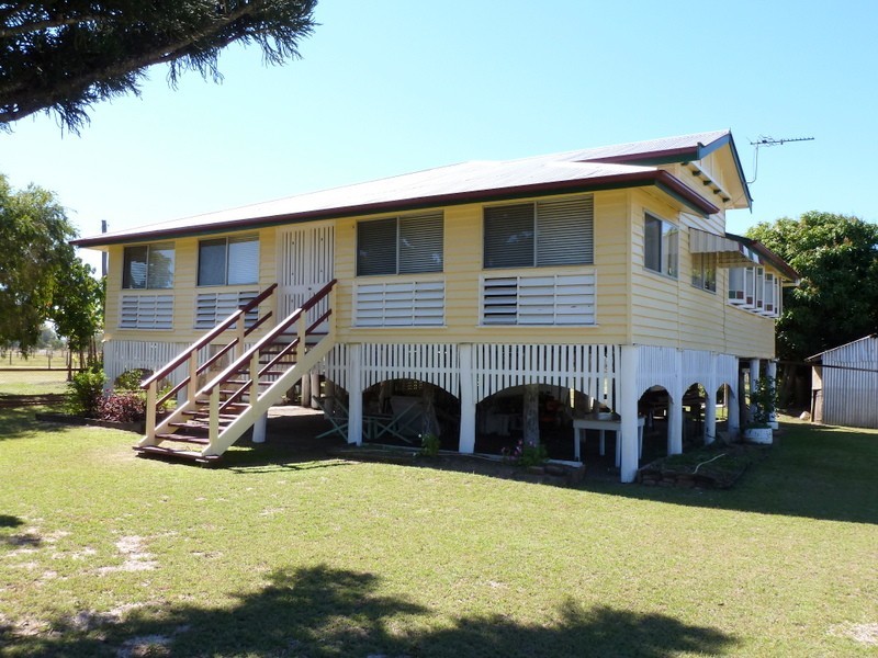 2 Six Mile Road, Pink Lily QLD 4702