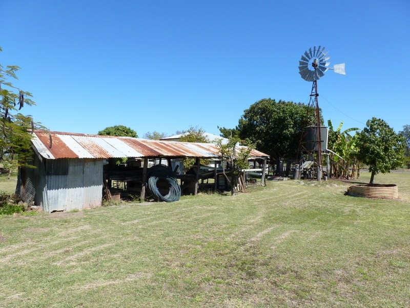 2 Six Mile Road, Pink Lily QLD 4702