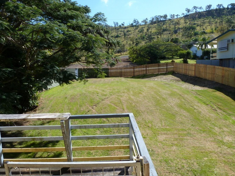 355 ROCKONIA ROAD, Koongal QLD 4701