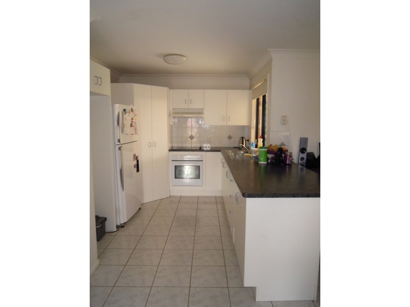 3 Lorraine Court, Gracemere QLD 4702