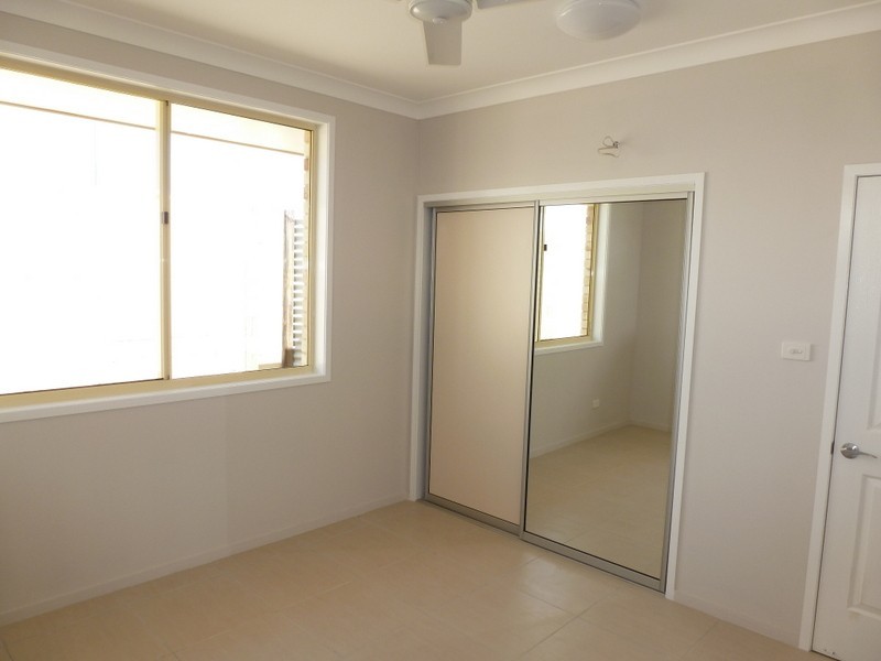10 EVELINE STREET, Gracemere QLD 4702