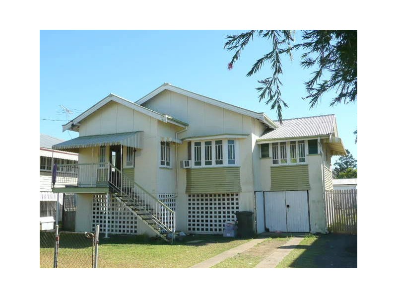 75 PAINSWICK STREET, Berserker QLD 4701