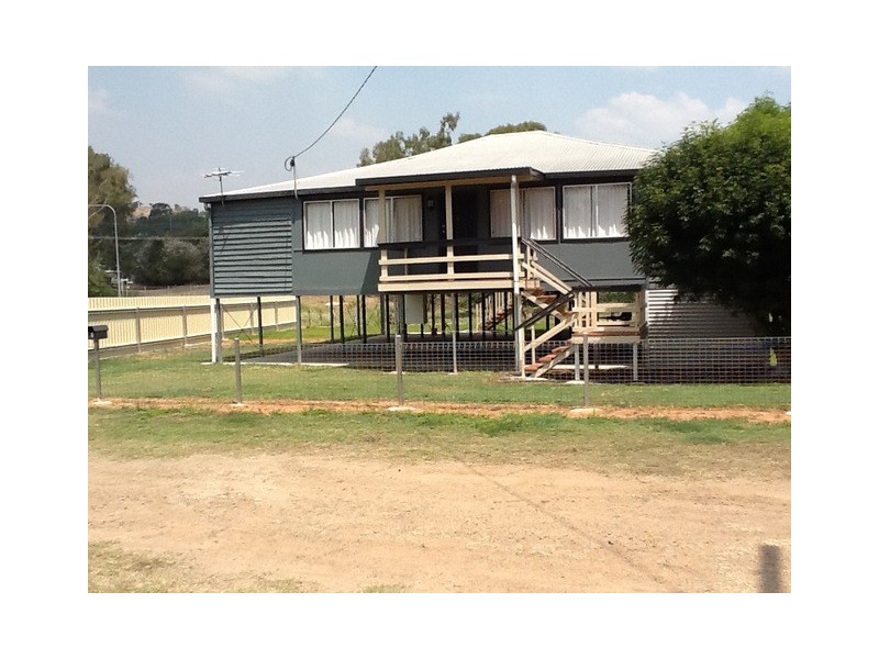 1 Gordon Lane, Mount Morgan QLD 4714