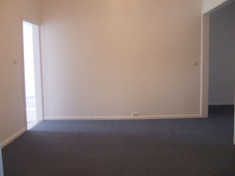 1 Gordon Lane, Mount Morgan QLD 4714
