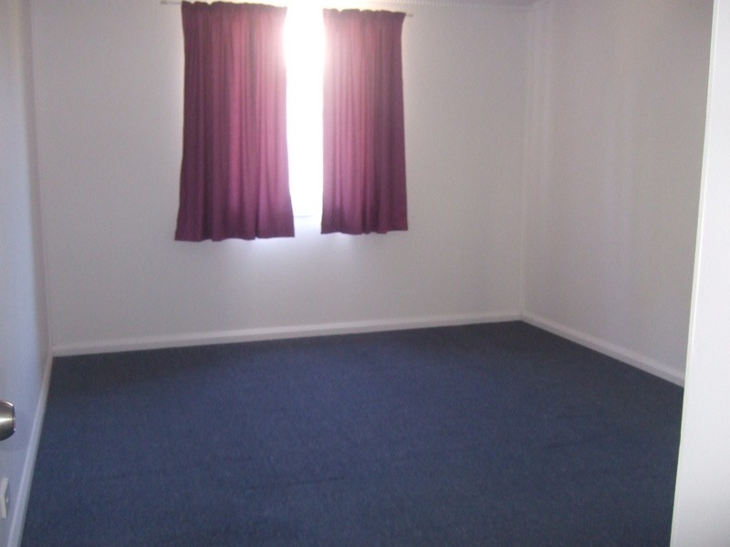 1 Gordon Lane, Mount Morgan QLD 4714