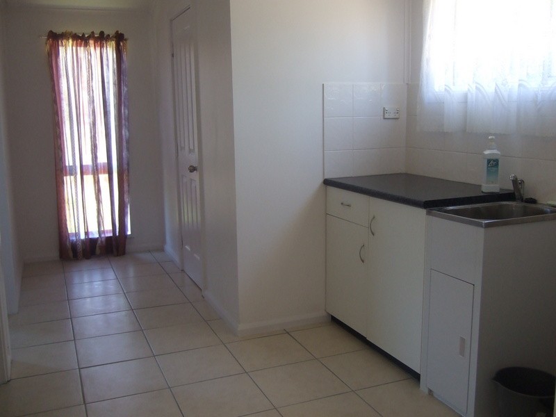 1 Gordon Lane, Mount Morgan QLD 4714