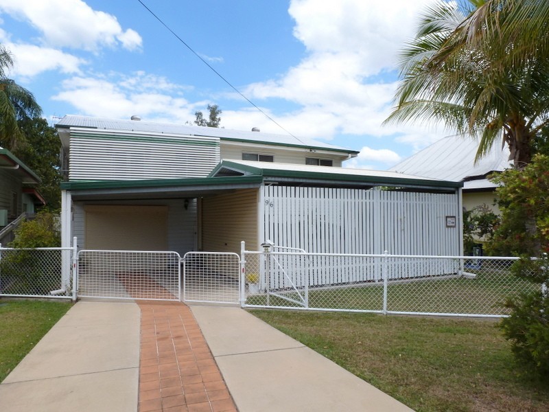 96 EDWARD STREET, Berserker QLD 4701