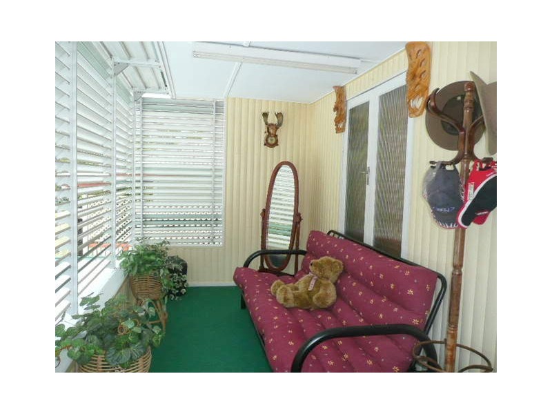 96 EDWARD STREET, Berserker QLD 4701