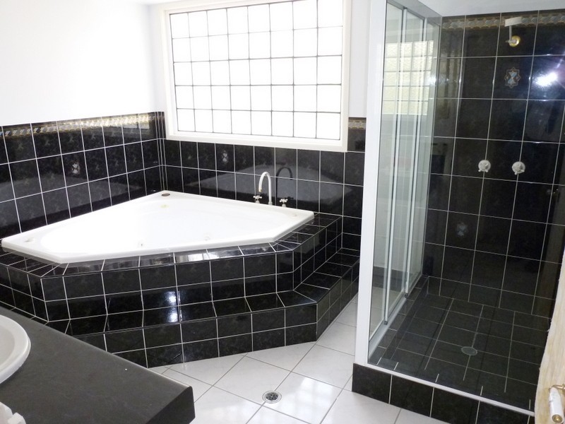 20 BRADY CLOSE, Glenlee QLD 4711