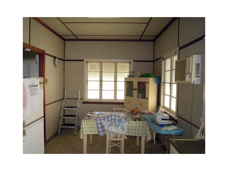 57 Macfarlane Street, Berserker QLD 4701