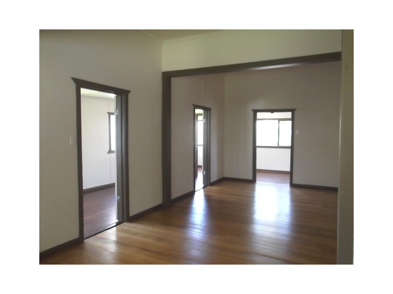 13 Hogan Street, Park Avenue QLD 4701