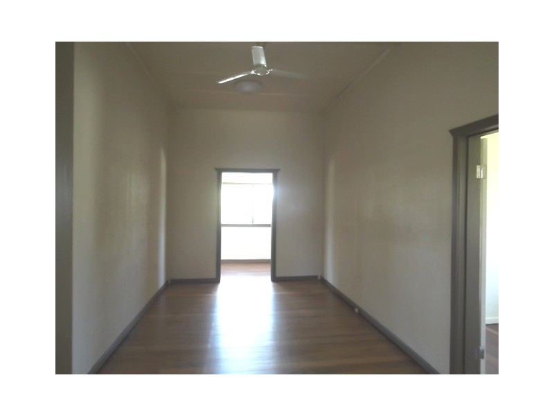 13 Hogan Street, Park Avenue QLD 4701