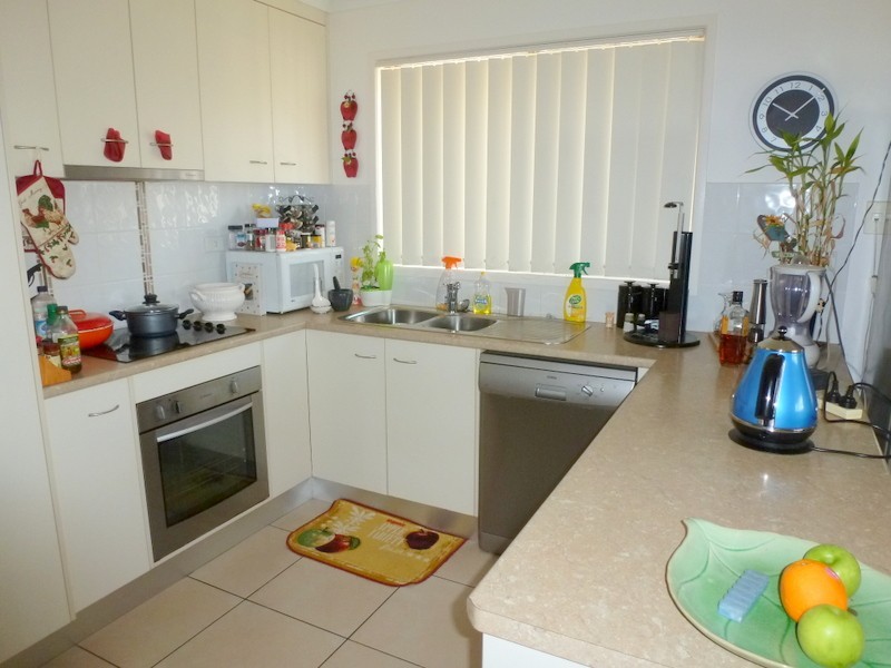 4 JAMIE CRES, Gracemere QLD 4702