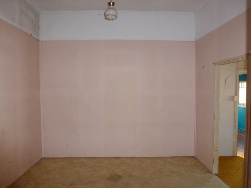 90 BERSERKER STREET, Berserker QLD 4701