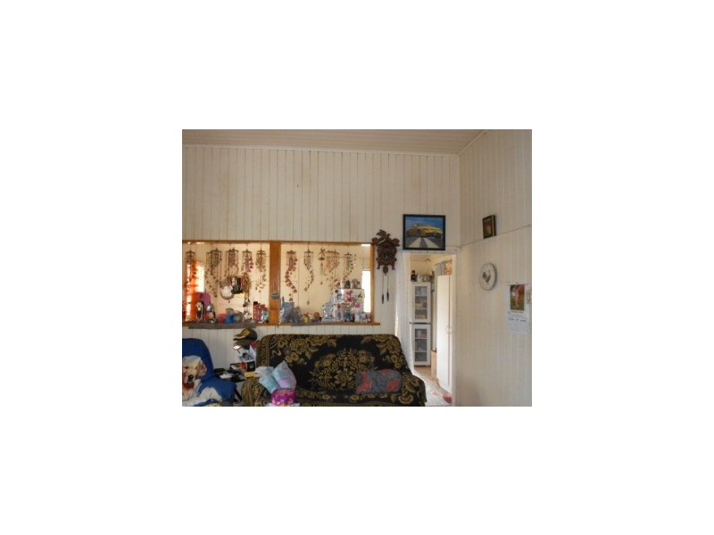 3 Little James Street, Mount Morgan QLD 4714