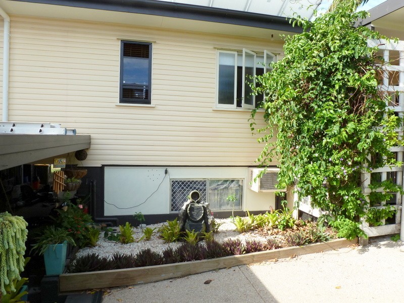 170 MOSTYN STREET, Berserker QLD 4701
