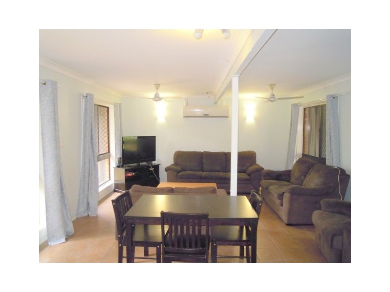 138 Simpson Street, Berserker QLD 4701
