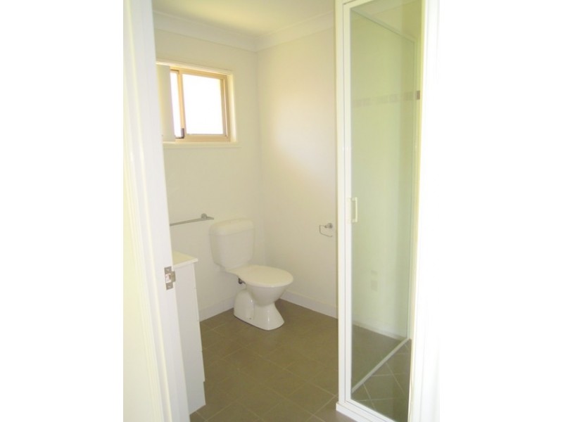 9 Broadhurst Drive, Gracemere QLD 4702