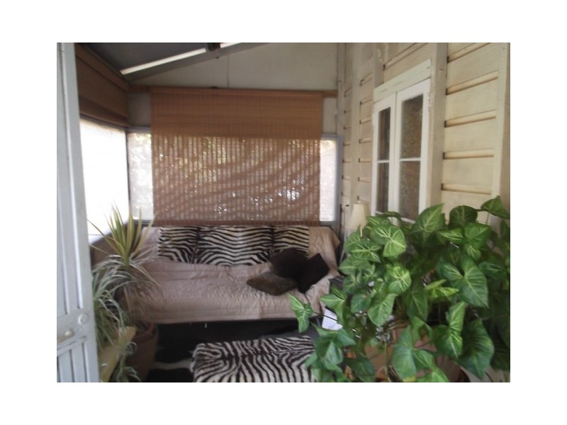 49 Tipperary Road, Mount Morgan QLD 4714