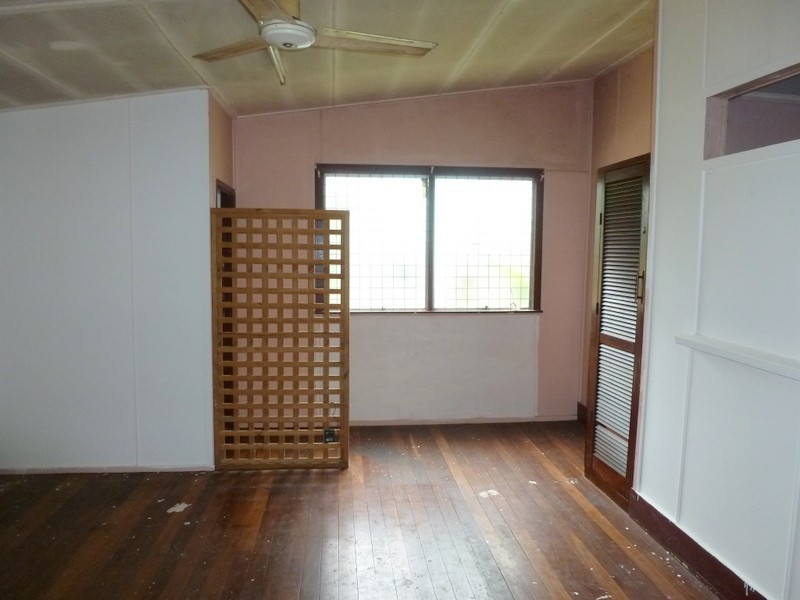 15 MURRAY STREET, Wandal QLD 4700