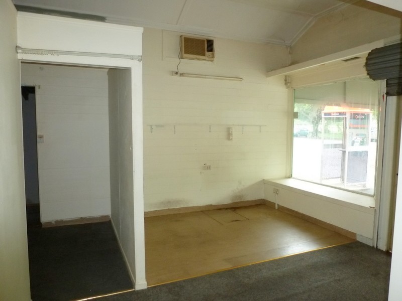 15 MURRAY STREET, Wandal QLD 4700