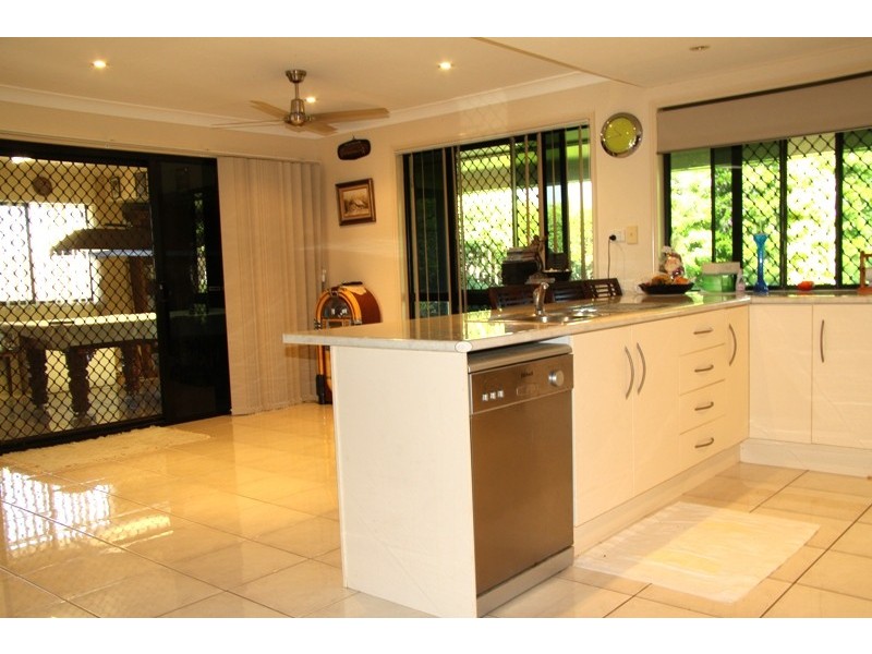 5 Kristin Close, Gracemere QLD 4702