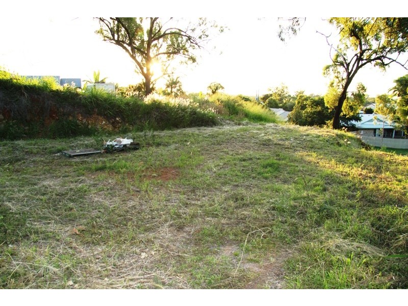 12 HANSEN STREET, Frenchville QLD 4701