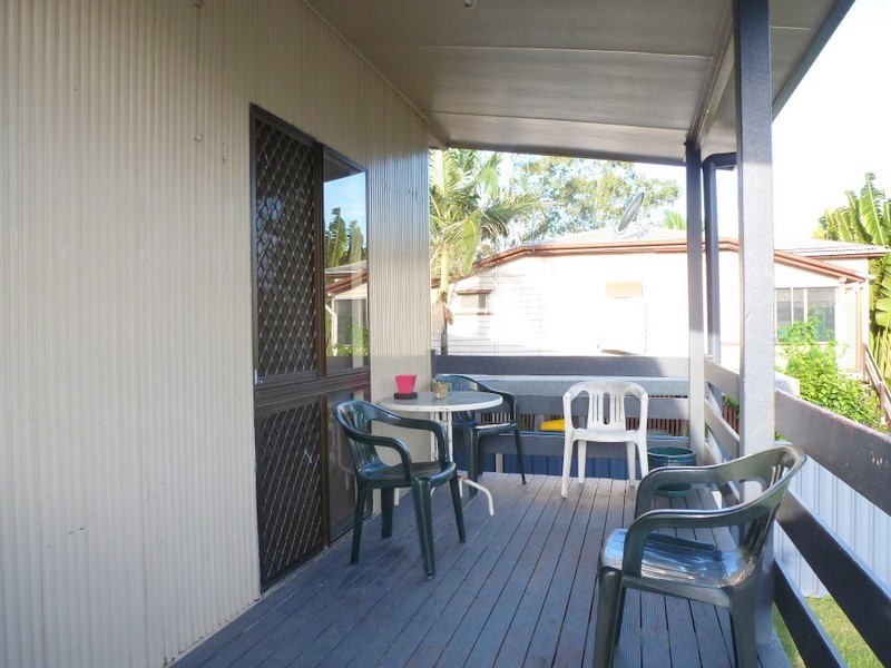 243 LAKES CREEK ROAD, Berserker QLD 4701