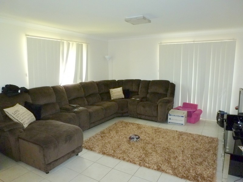 43 Broadhurst Drive, Gracemere QLD 4702