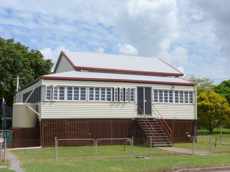 424 QUAY STREET, Depot Hill QLD 4700