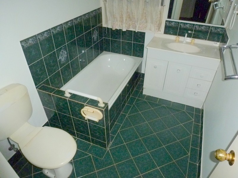 Unit 1 – 100 VICTORIA PLACE, Berserker QLD 4701