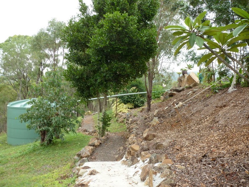 4 ROCKERY LANE, Baree QLD 4714