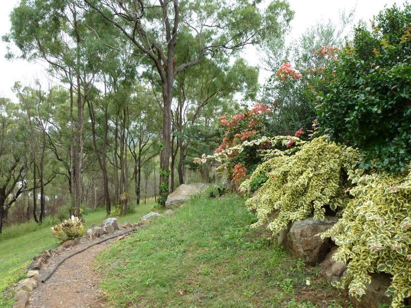 4 ROCKERY LANE, Baree QLD 4714