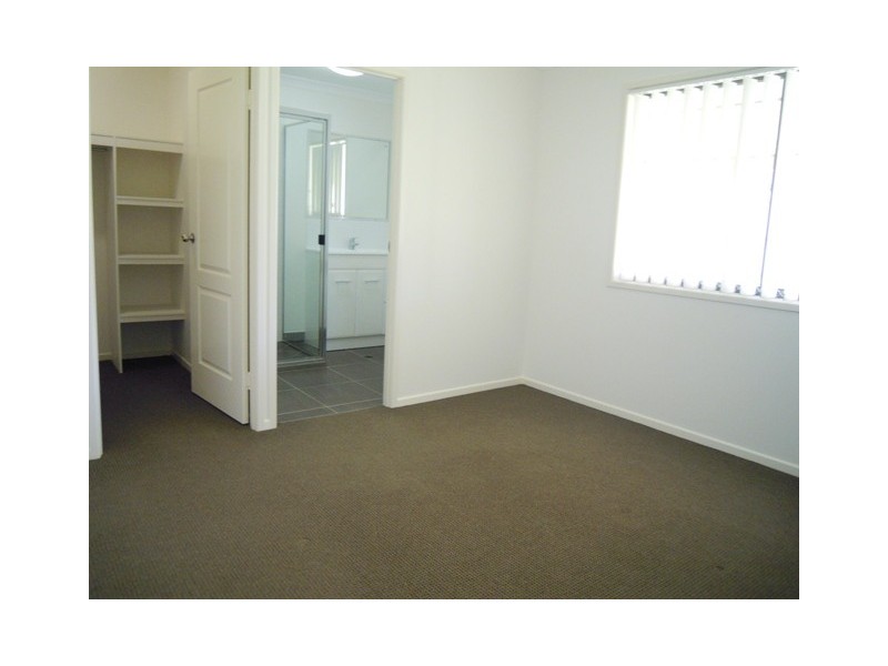 54 Leichhardt Drive, Gracemere QLD 4702