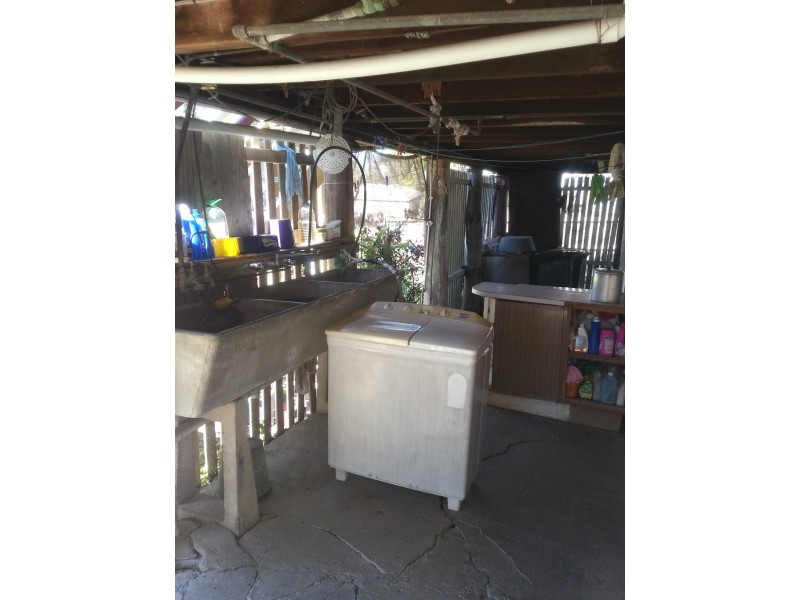 76 Edward Street, Berserker QLD 4701