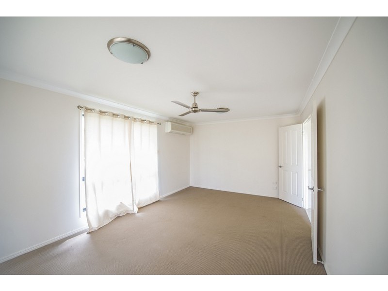 6 KERRIE MEARES CRESCENT, Gracemere QLD 4702