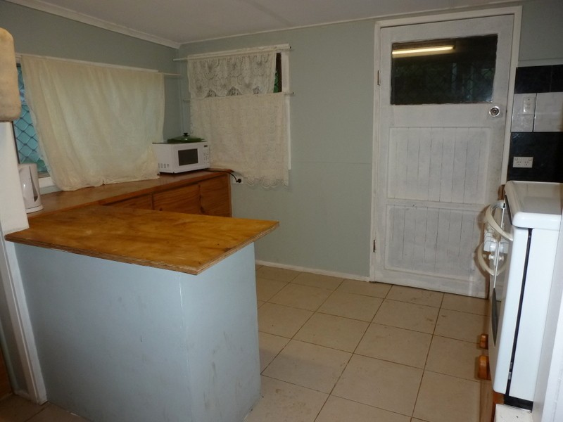 12 CENTRAL STREET, Mount Morgan QLD 4714