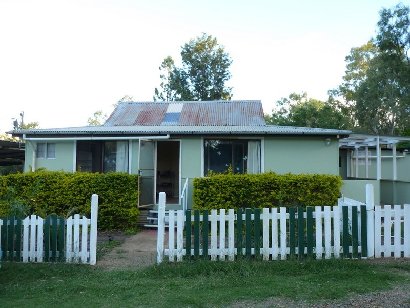 12 CENTRAL STREET, Mount Morgan QLD 4714