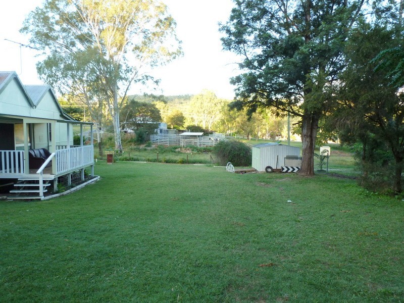 12 CENTRAL STREET, Mount Morgan QLD 4714