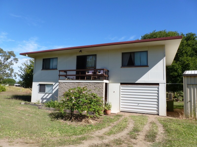 106 MACQUARIE STREET, Gracemere QLD 4702