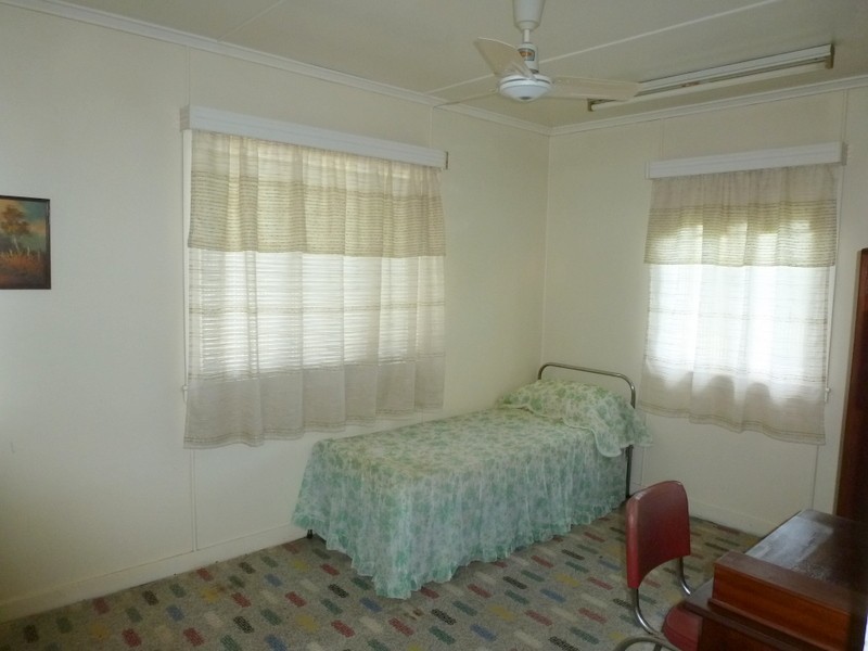 196 STAMFORD STREET, Berserker QLD 4701