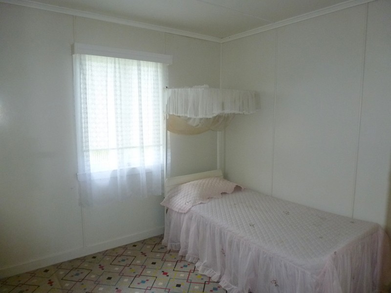 196 STAMFORD STREET, Berserker QLD 4701