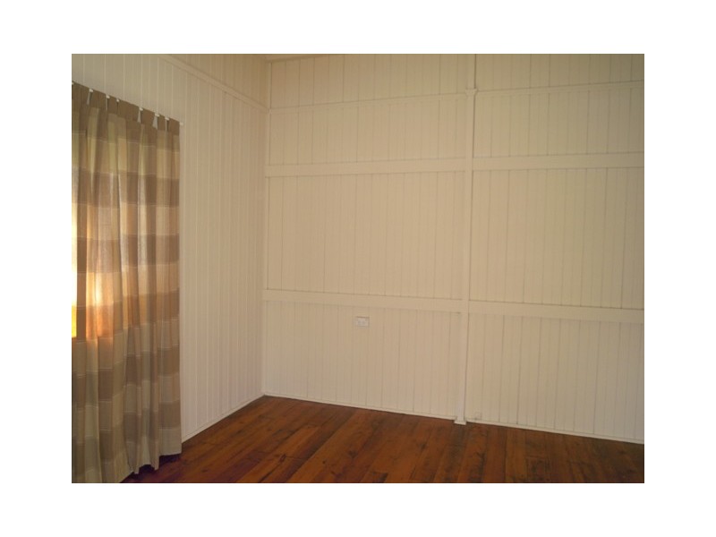 90 Glenmore Road, Park Avenue QLD 4701