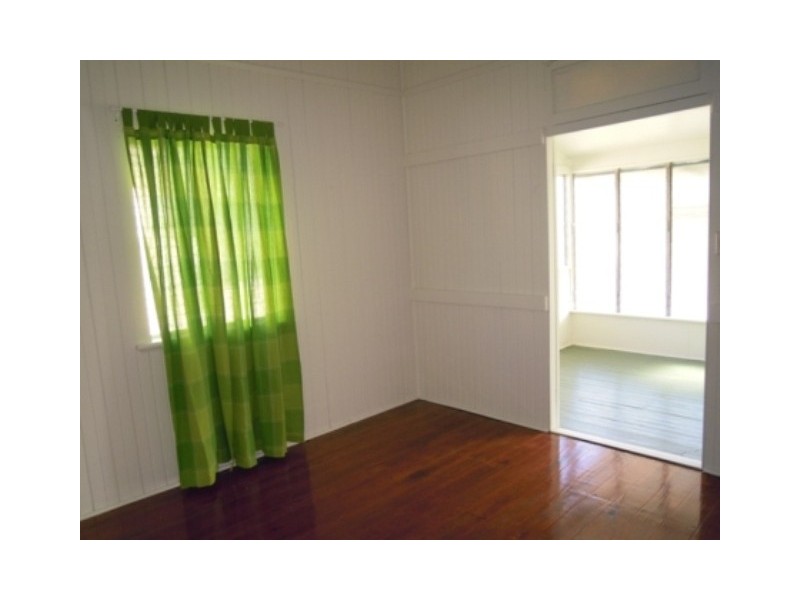 90 Glenmore Road, Park Avenue QLD 4701